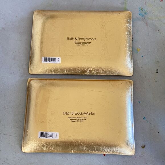 Bath & Body Works Table Accents - Picture 2 of 5